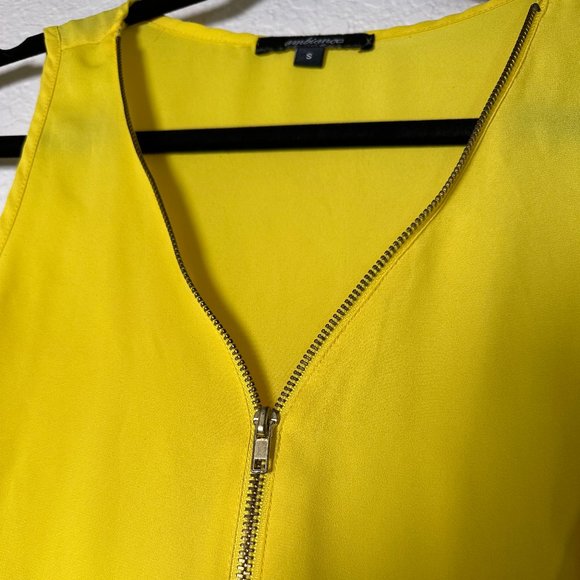Ambiance Yellow Zipper Sleeveless Blouse Chiffon Sheer size S - Picture 3 of 3